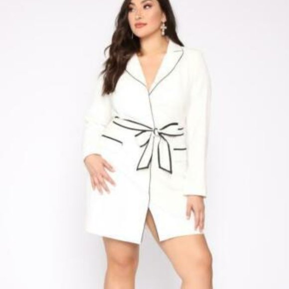 Fashion Nova Dresses & Skirts - Fashion Nova  Blazer Dress H10179